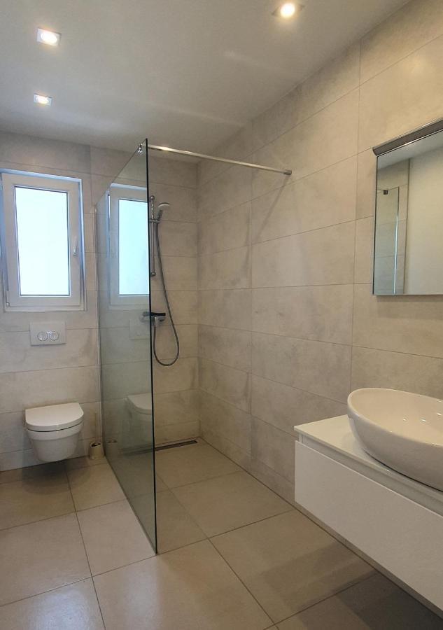 Kober Apartments Krk 克尔克 外观 照片