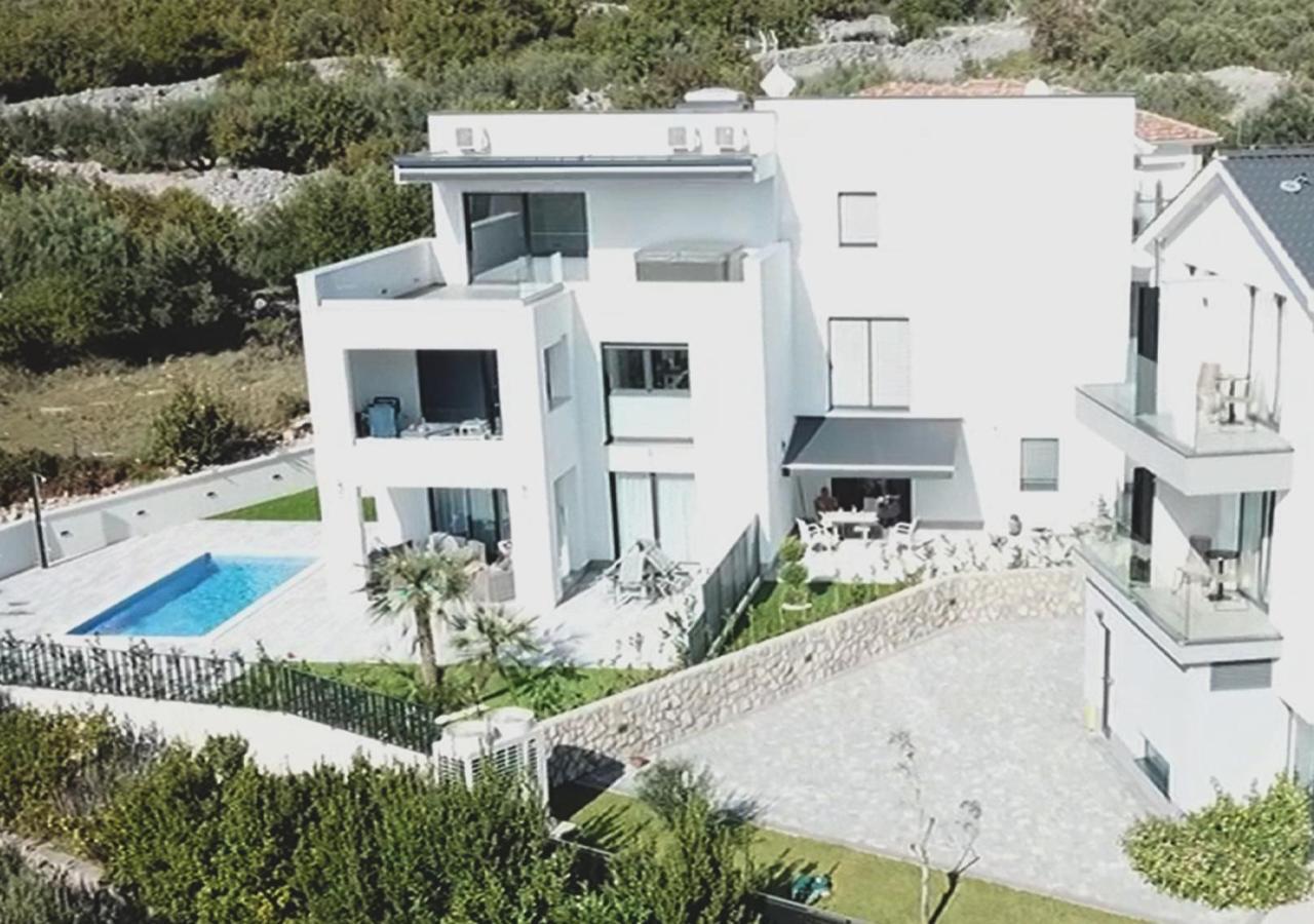 Kober Apartments Krk 克尔克 外观 照片
