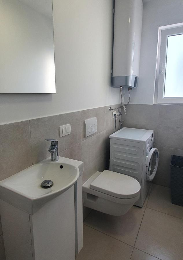 Kober Apartments Krk 克尔克 外观 照片